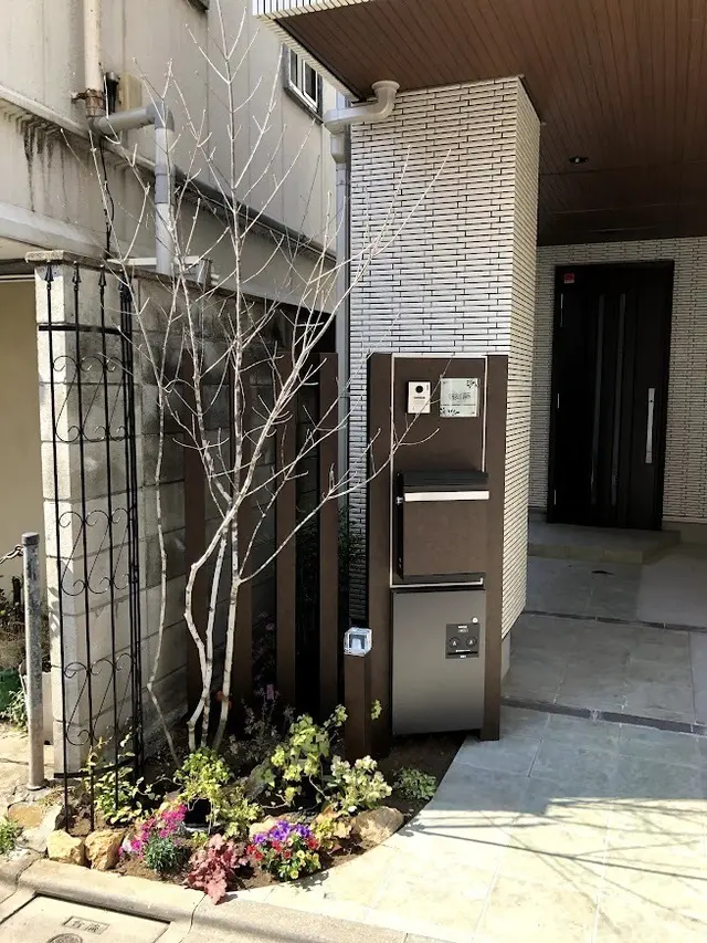 【2026年最新】宅配ボックス設置費用の完全ガイド!相場と安く抑える7つの裏技